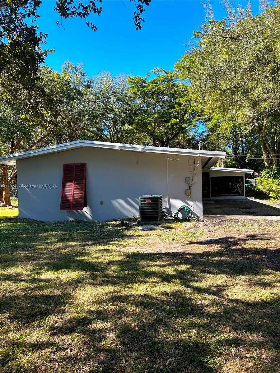 Small Image of 12725 SOUTH WEST 80TH AVE, Pinecrest Number 10