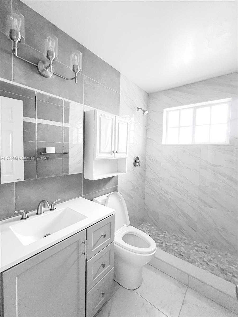 Small Image of 1131 NORTH WEST 85TH WAY, Pembroke Pines Number 13