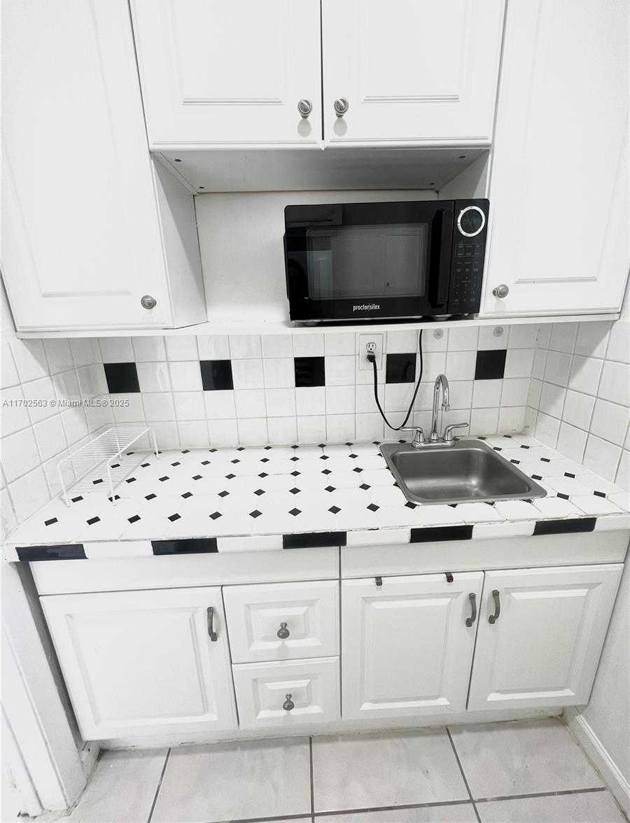 Small Image of 1131 NORTH WEST 85TH WAY, Pembroke Pines Number 28
