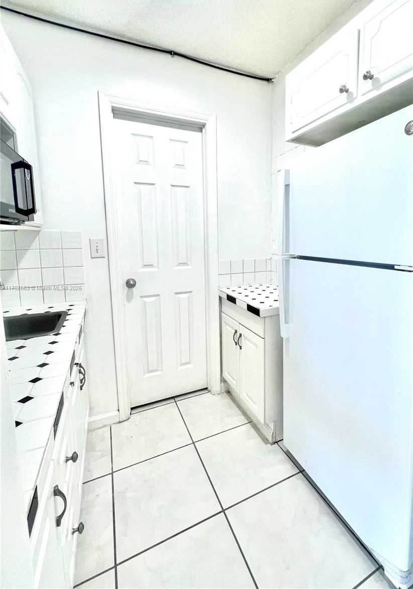 Small Image of 1131 NORTH WEST 85TH WAY, Pembroke Pines Number 30