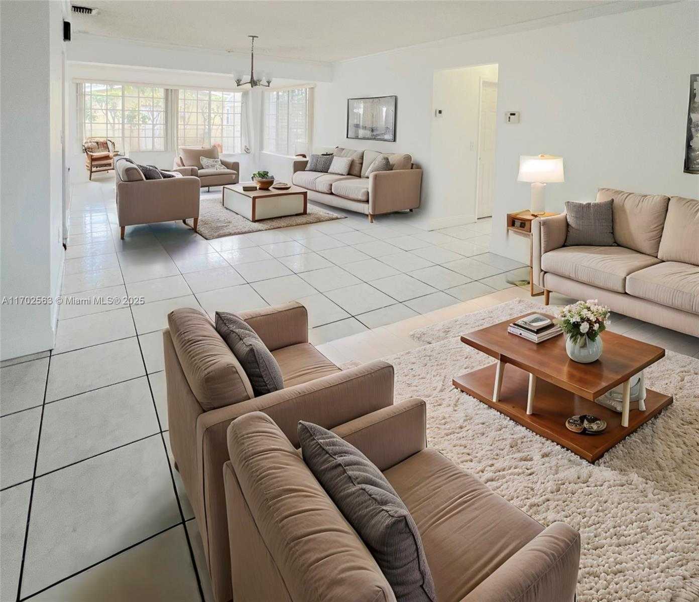 Small Image of 1131 NORTH WEST 85TH WAY, Pembroke Pines Number 8
