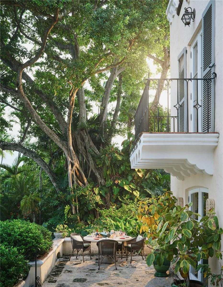 Small Image of 3467 NORTH MOORINGS WAY, Coconut Grove Number 10