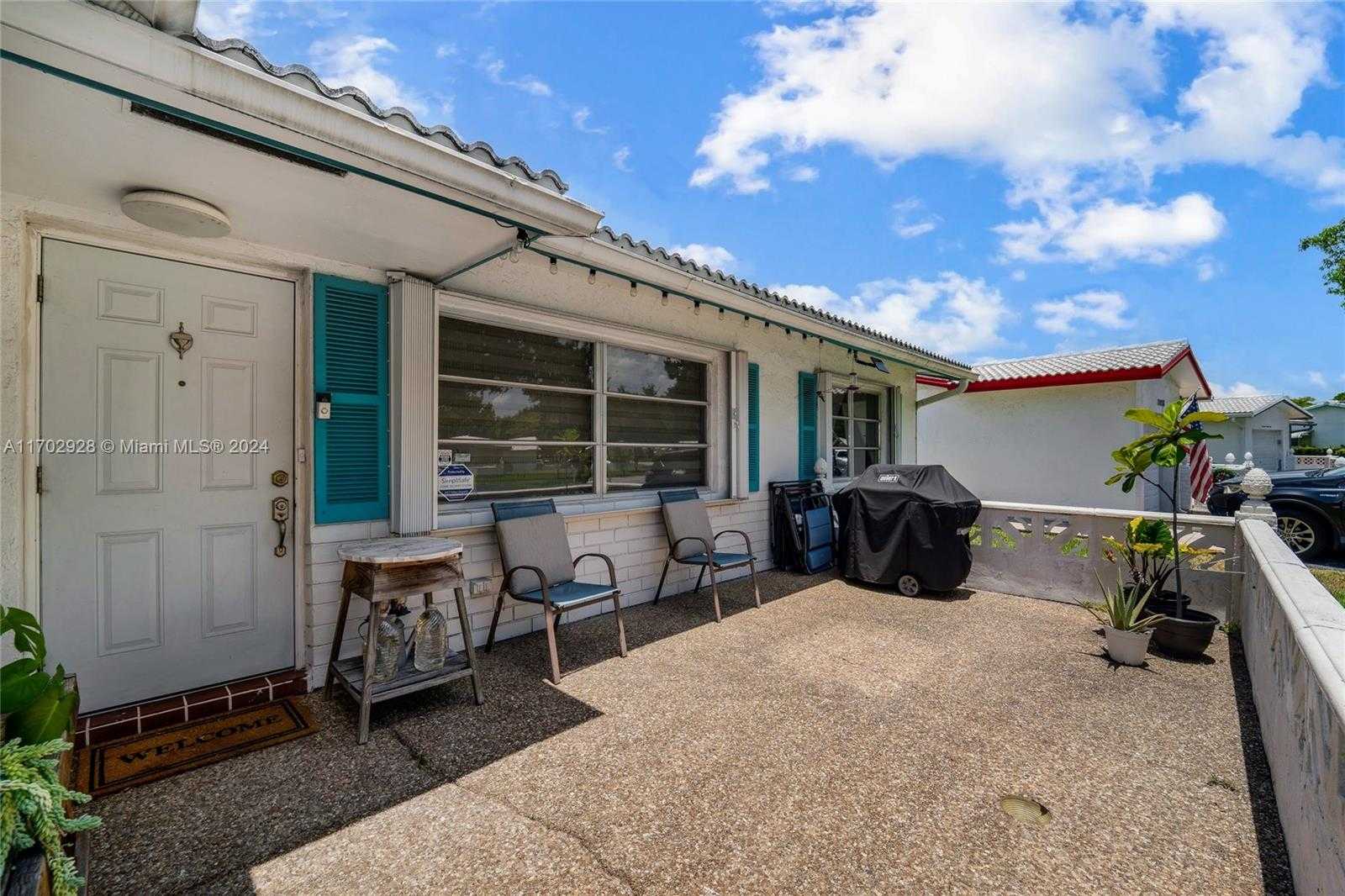 Small Image of 1441 WEST CAMPANELLI DR, Plantation Number 19