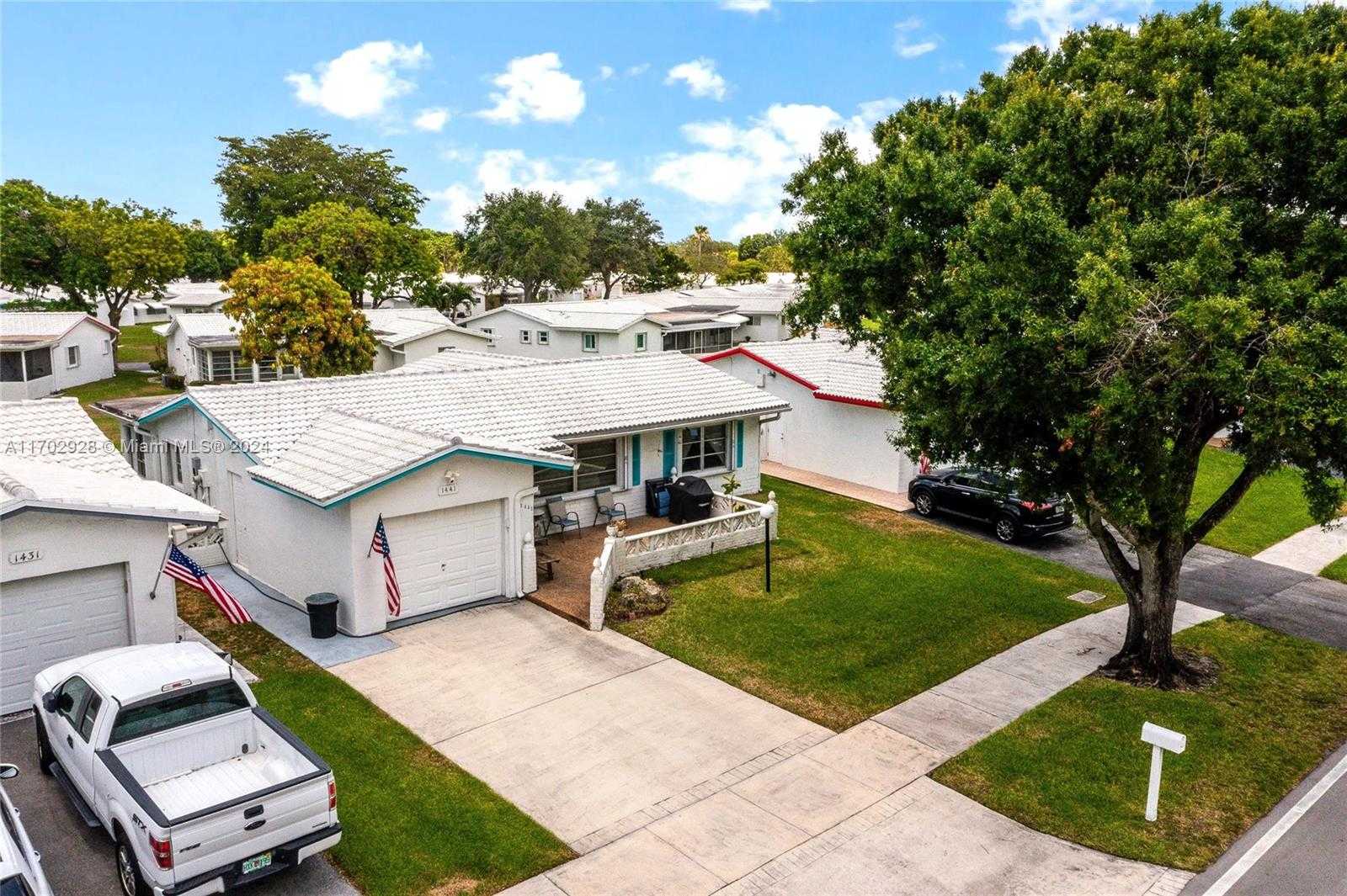Small Image of 1441 WEST CAMPANELLI DR, Plantation Number 21