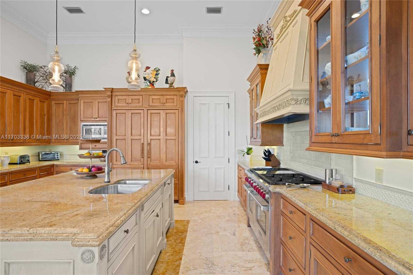 Small Image of 833 HARBOUR ISLE PLACE, North Palm Beach Number 37