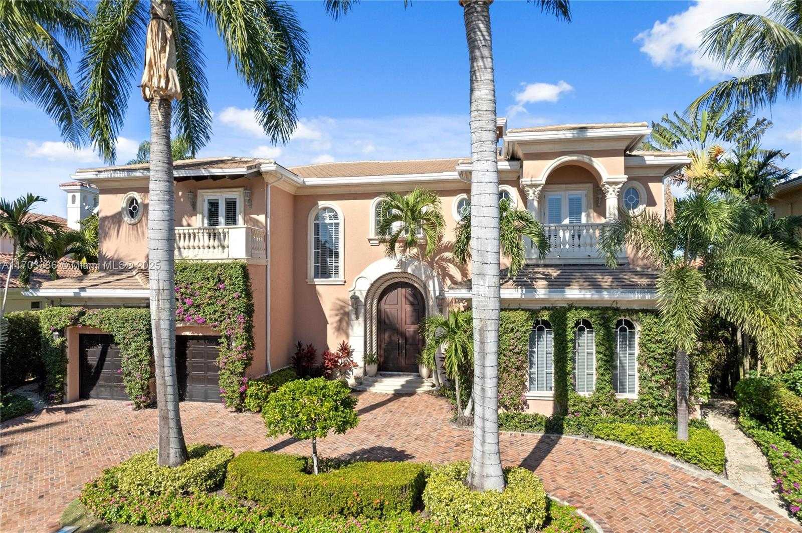 Small Image of 833 HARBOUR ISLE PLACE, North Palm Beach Number 4