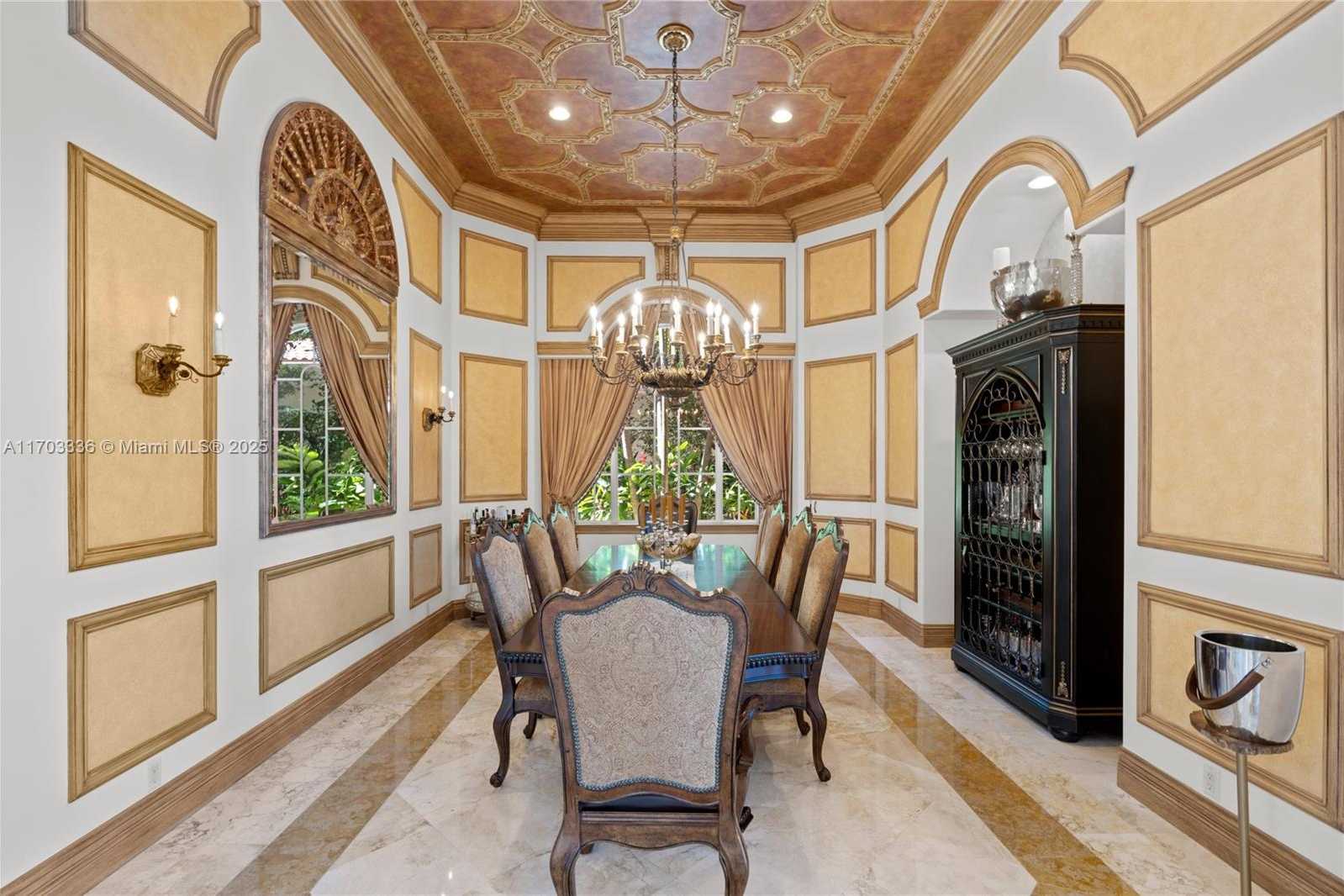 Small Image of 833 HARBOUR ISLE PLACE, North Palm Beach Number 43