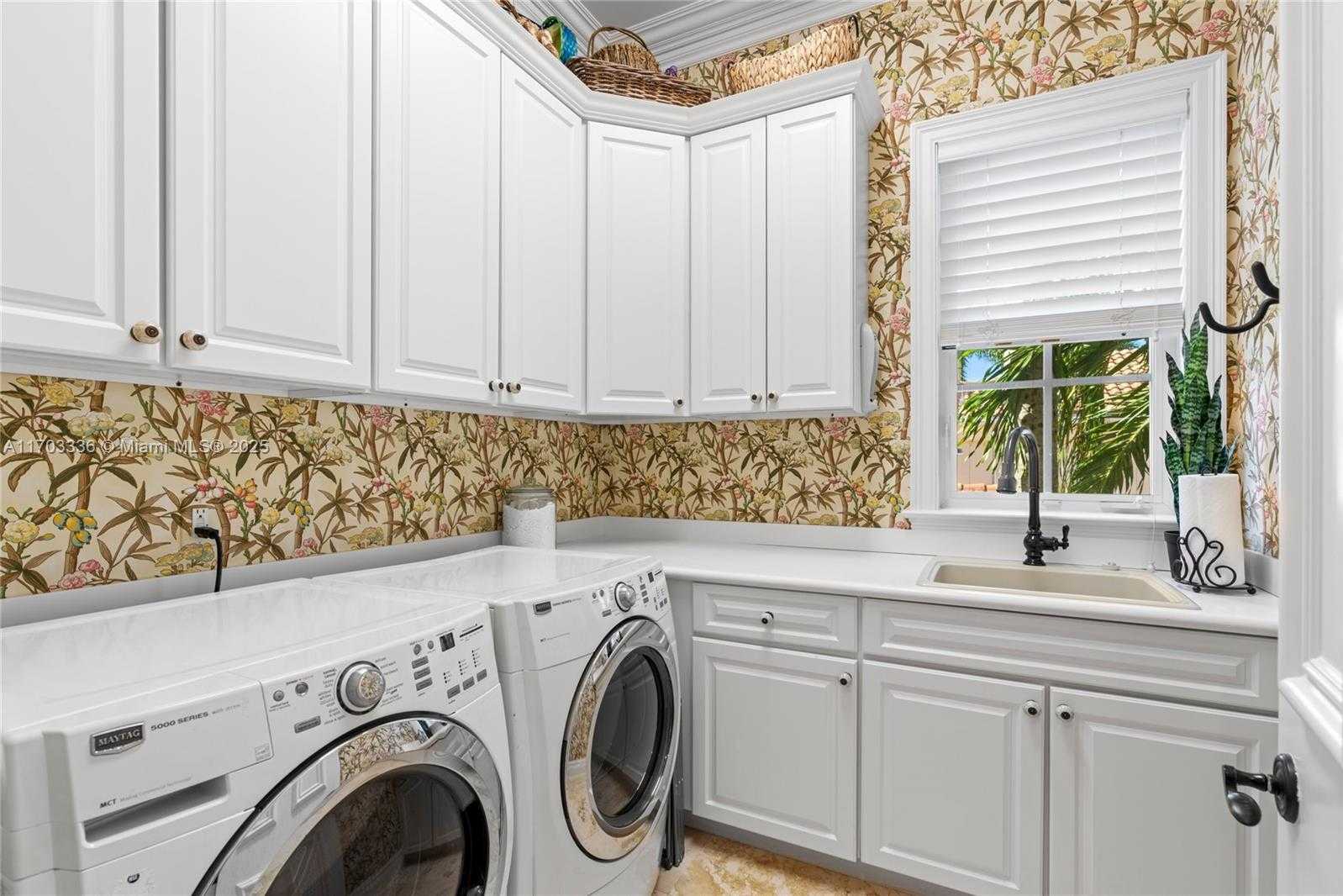 Small Image of 833 HARBOUR ISLE PLACE, North Palm Beach Number 82