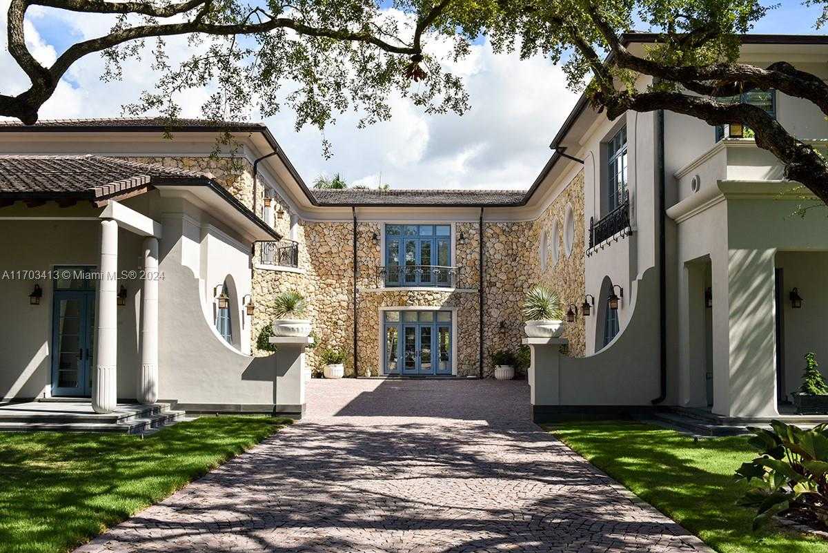 Small Image of 5771 SOUTH WEST 94TH ST, Pinecrest Number 25
