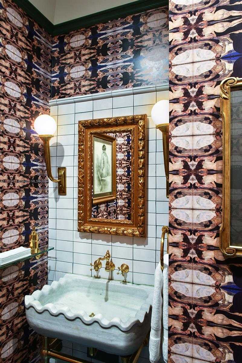 Small Image of 5771 SOUTH WEST 94TH ST, Pinecrest Number 29