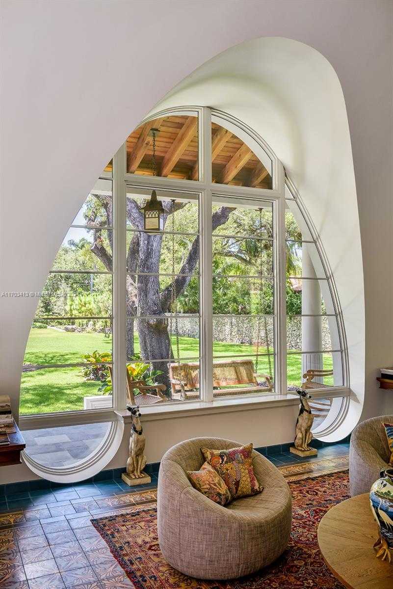 Small Image of 5771 SOUTH WEST 94TH ST, Pinecrest Number 7