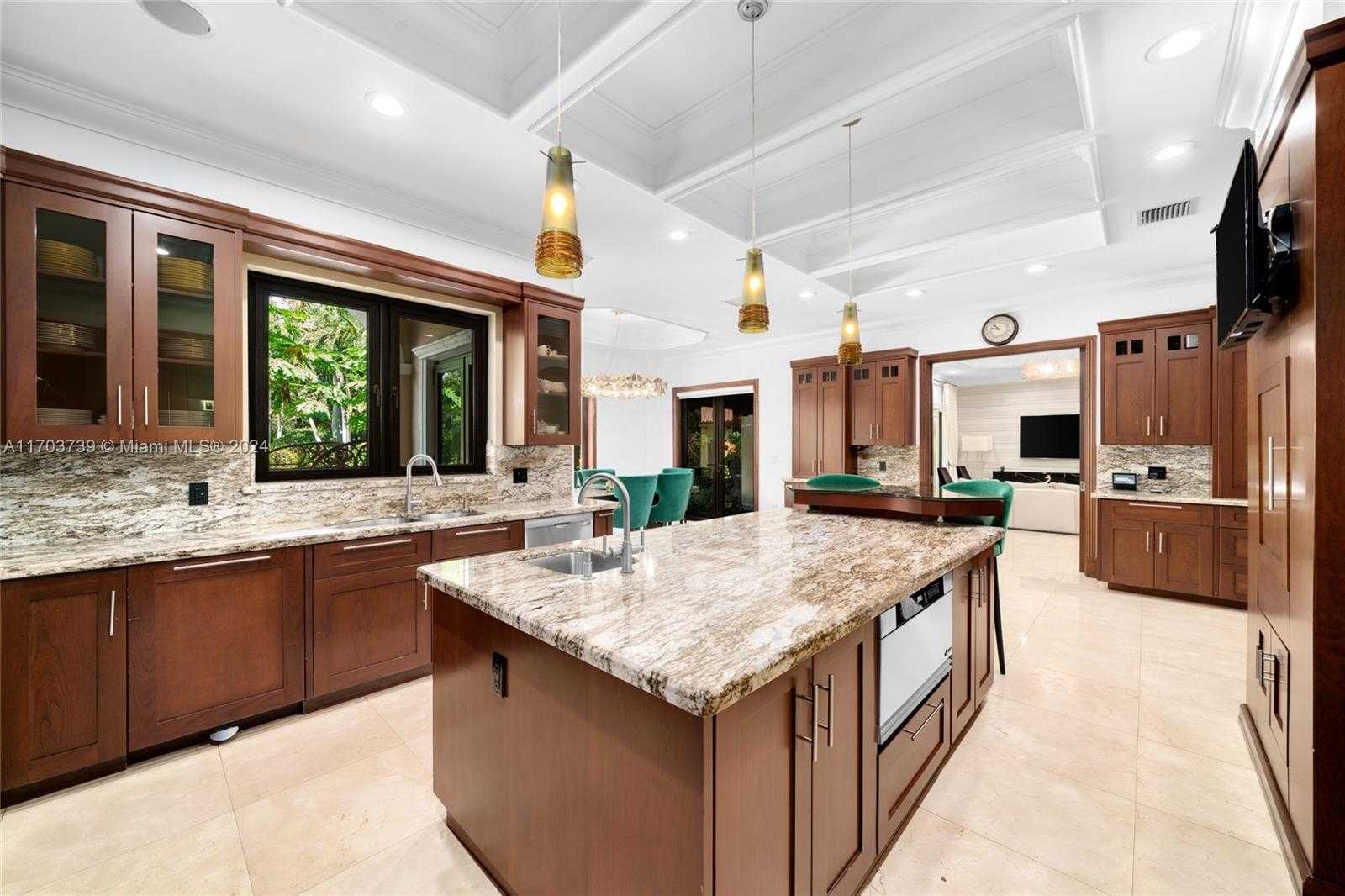 Small Image of 5935 MOSS RANCH RD, Pinecrest Number 14