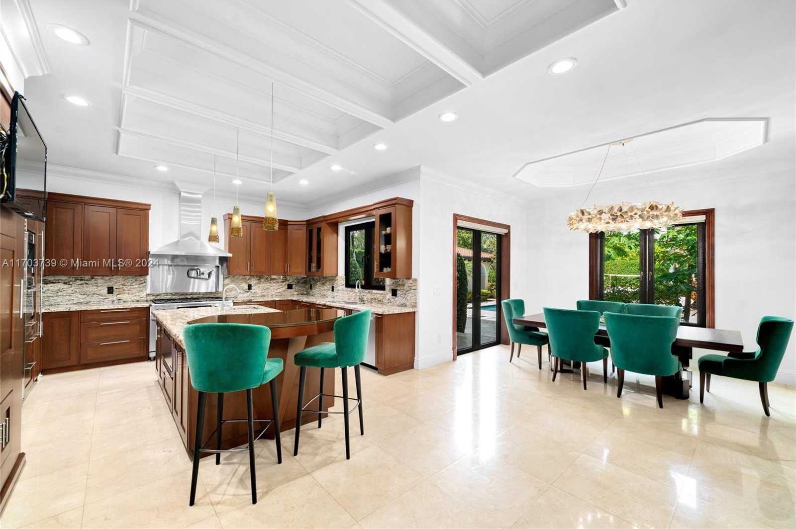 Small Image of 5935 MOSS RANCH RD, Pinecrest Number 15