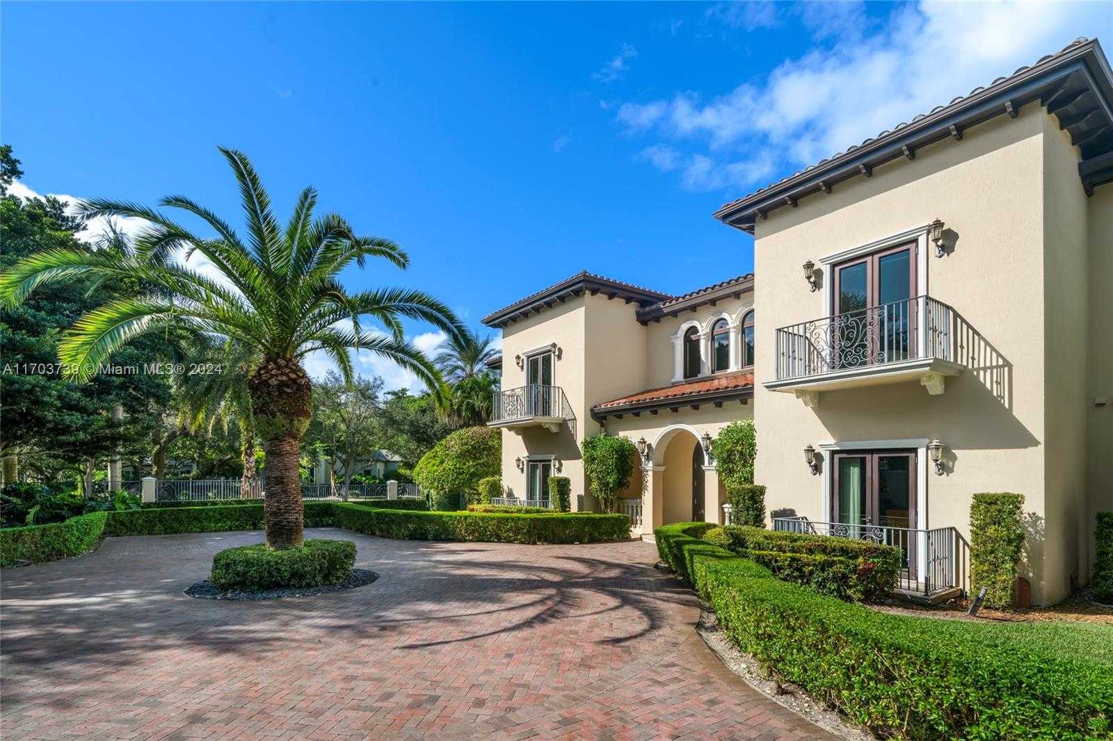 Small Image of 5935 MOSS RANCH RD, Pinecrest Number 3