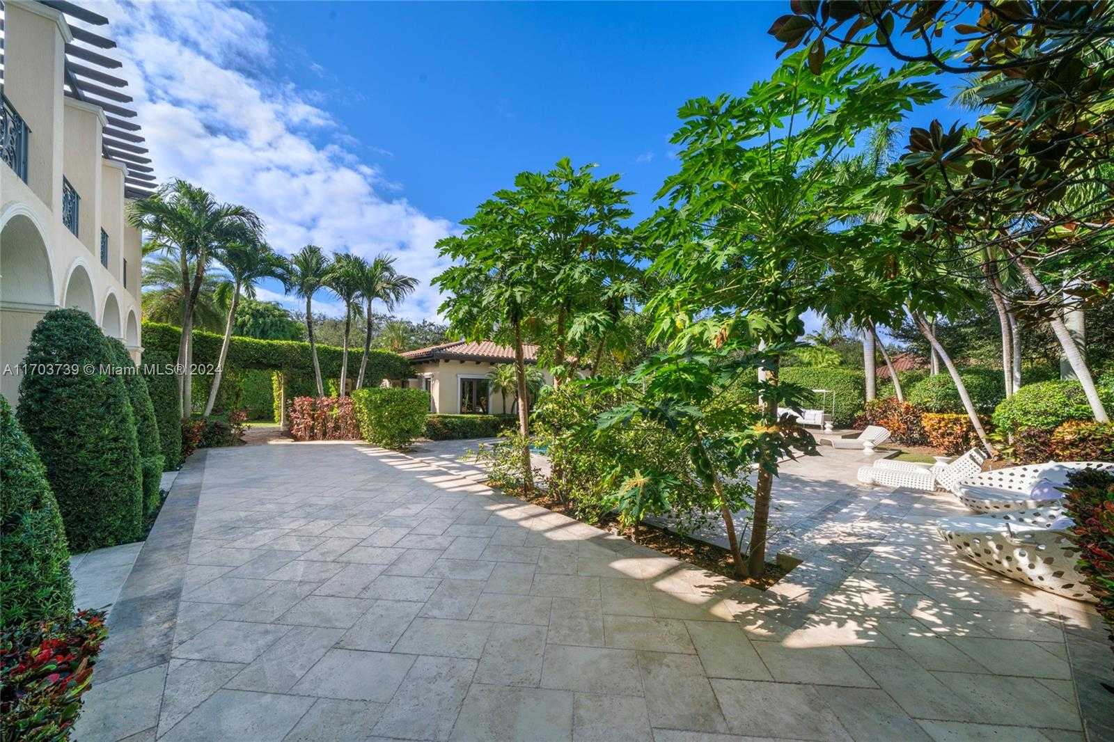 Small Image of 5935 MOSS RANCH RD, Pinecrest Number 47