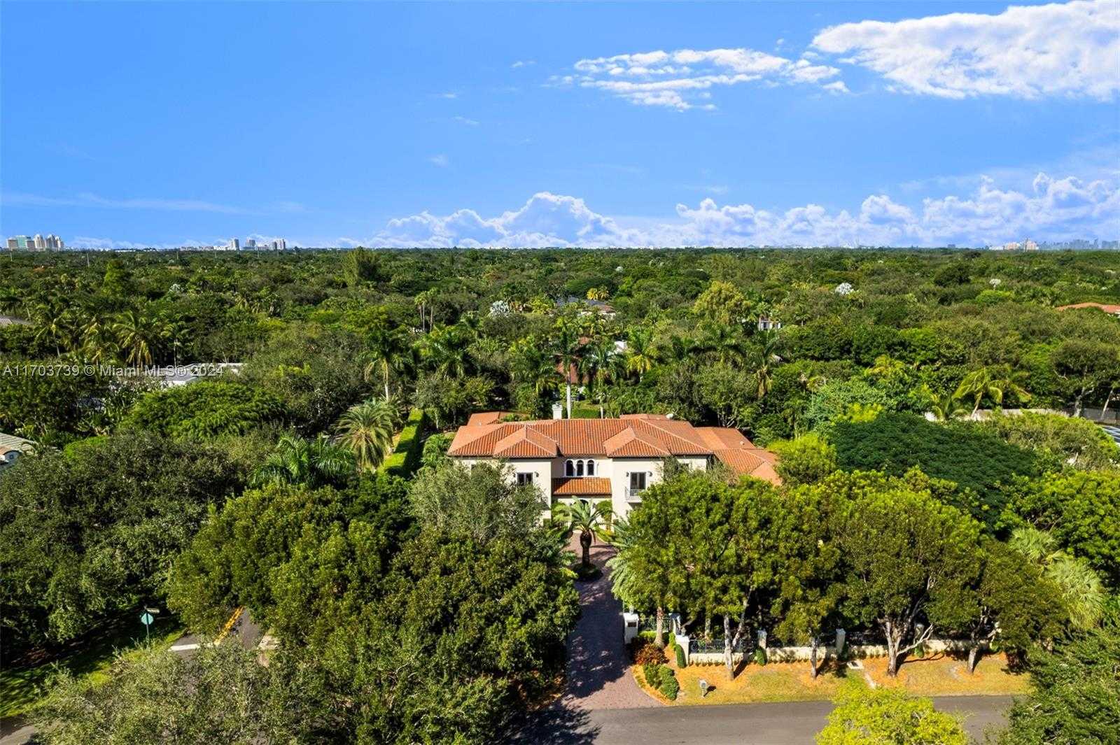 Small Image of 5935 MOSS RANCH RD, Pinecrest Number 54