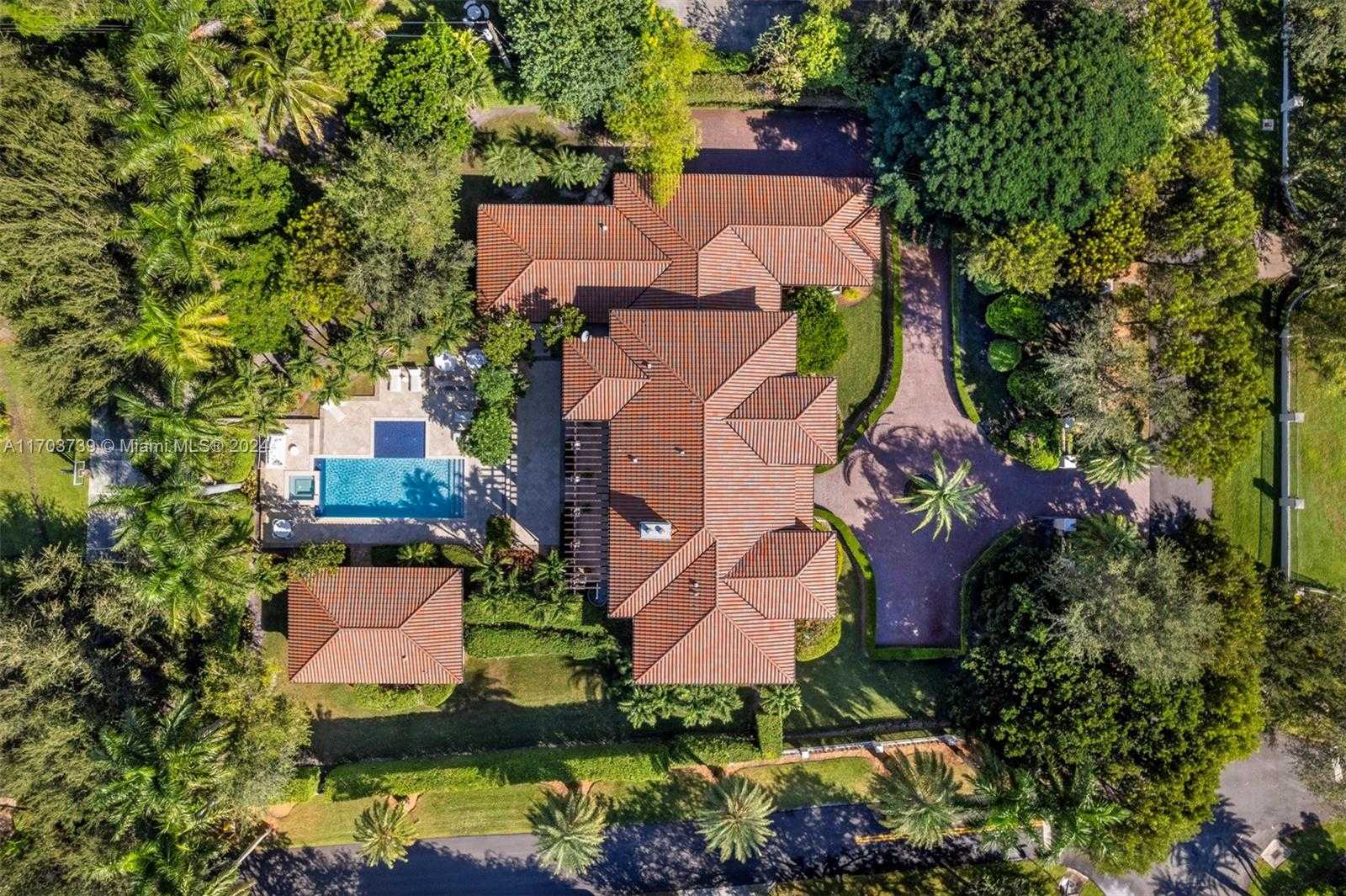 Small Image of 5935 MOSS RANCH RD, Pinecrest Number 56