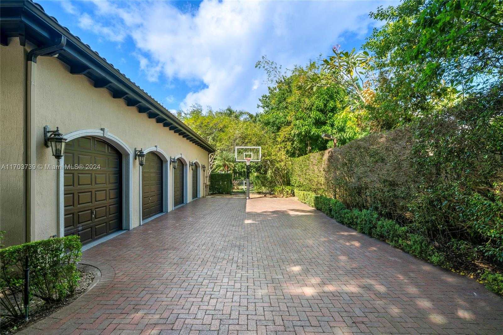 Small Image of 5935 MOSS RANCH RD, Pinecrest Number 7