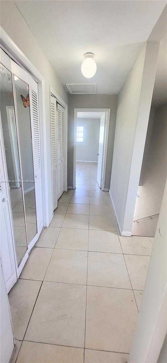 Imagen de Pequeño Objeto