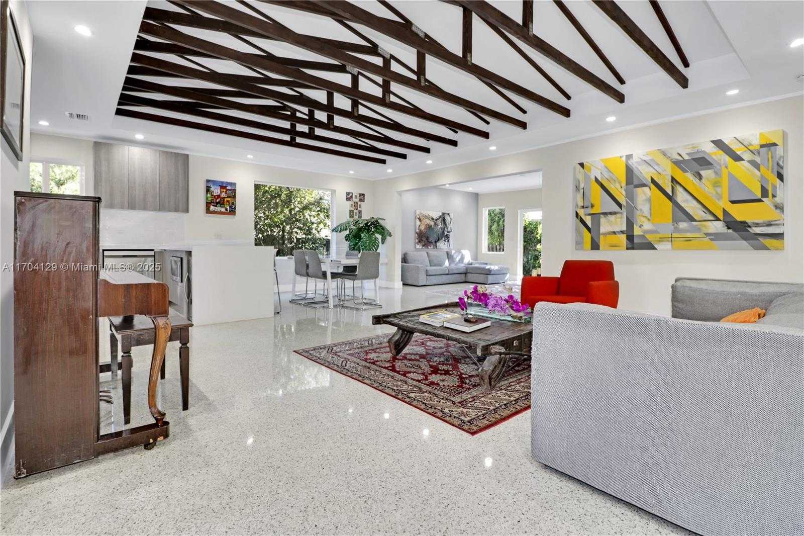 Small Image of 9008 DICKENS AVE, Surfside Number 3