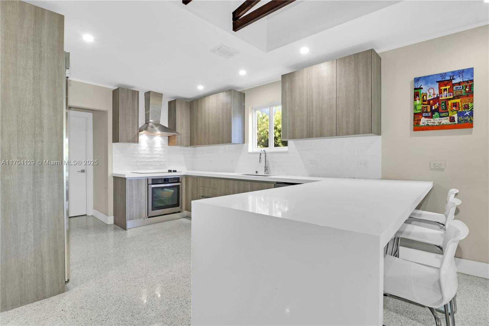Small Image of 9008 DICKENS AVE, Surfside Number 9
