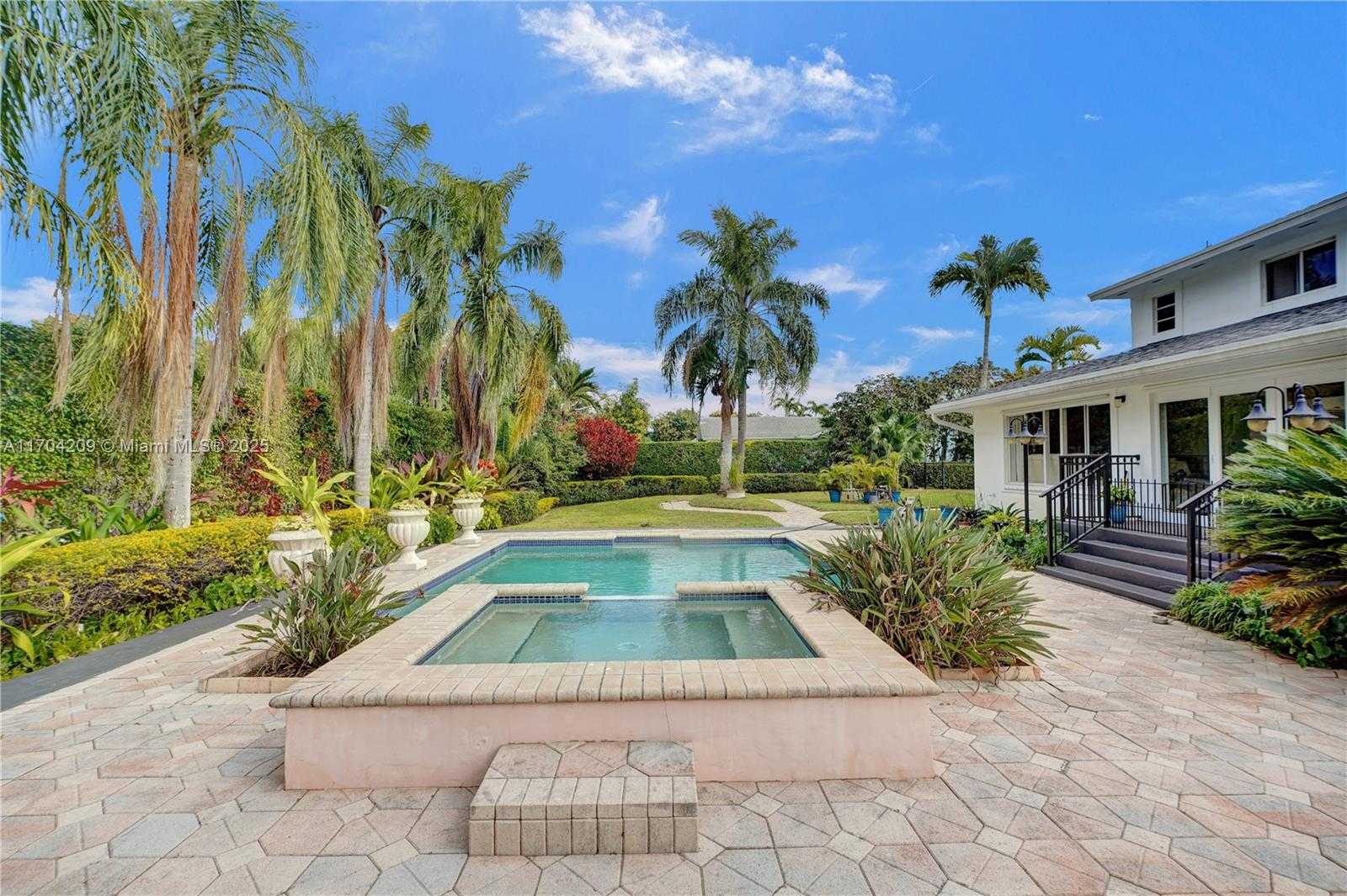 Small Image of 8221 SOUTH WEST 185TH TER, Cutler Bay Number 22