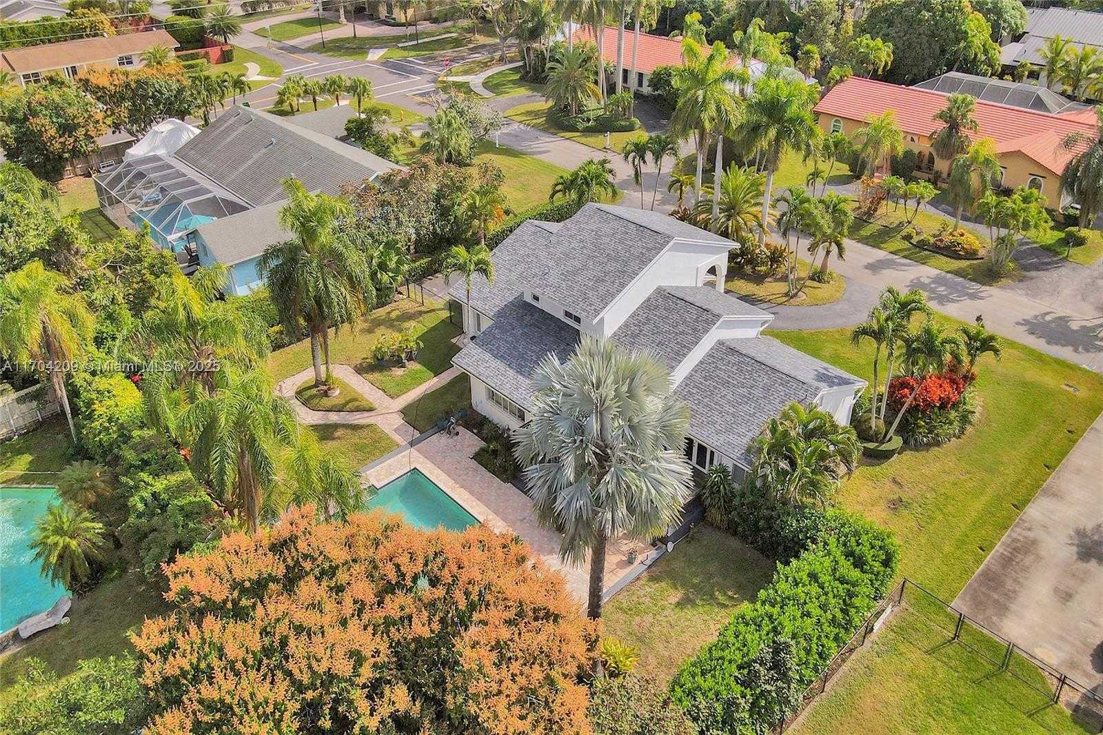Small Image of 8221 SOUTH WEST 185TH TER, Cutler Bay Number 58