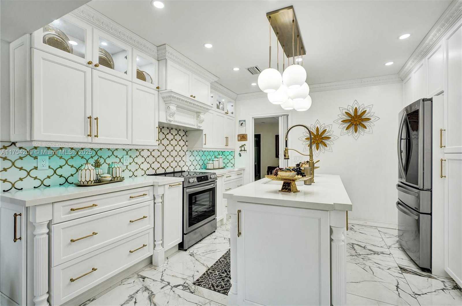 Small Image of 8221 SOUTH WEST 185TH TER, Cutler Bay Number 7