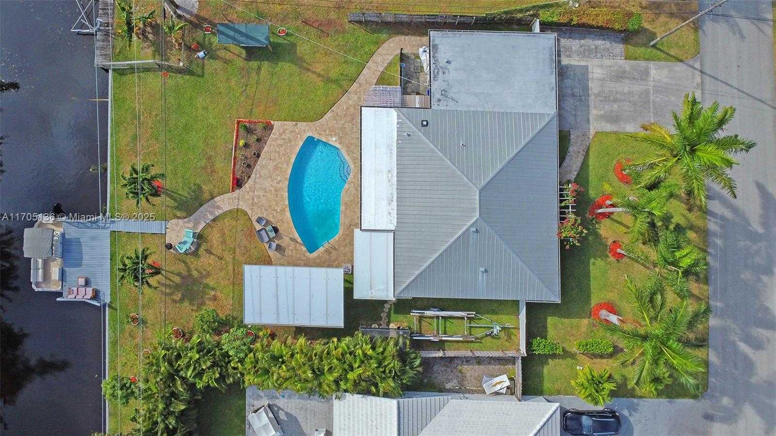 Small Image of 808 MISSION HILL RD, Boynton Beach Number 10