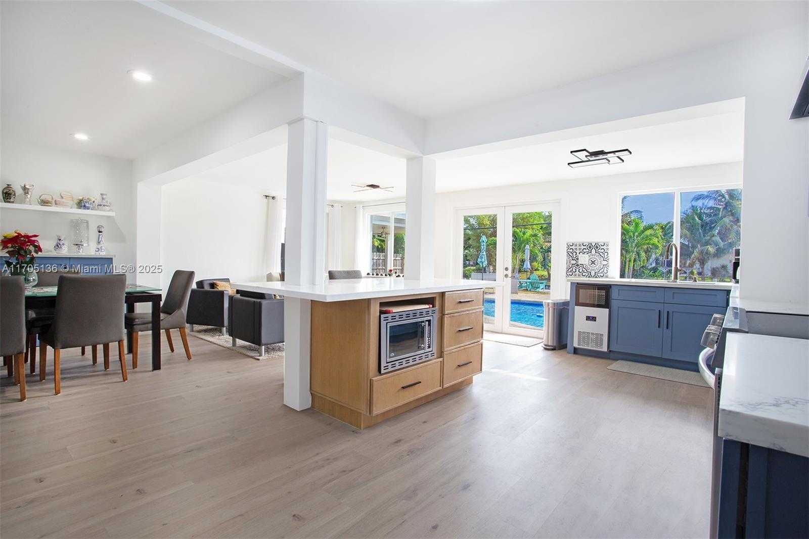 Small Image of 808 MISSION HILL RD, Boynton Beach Number 20