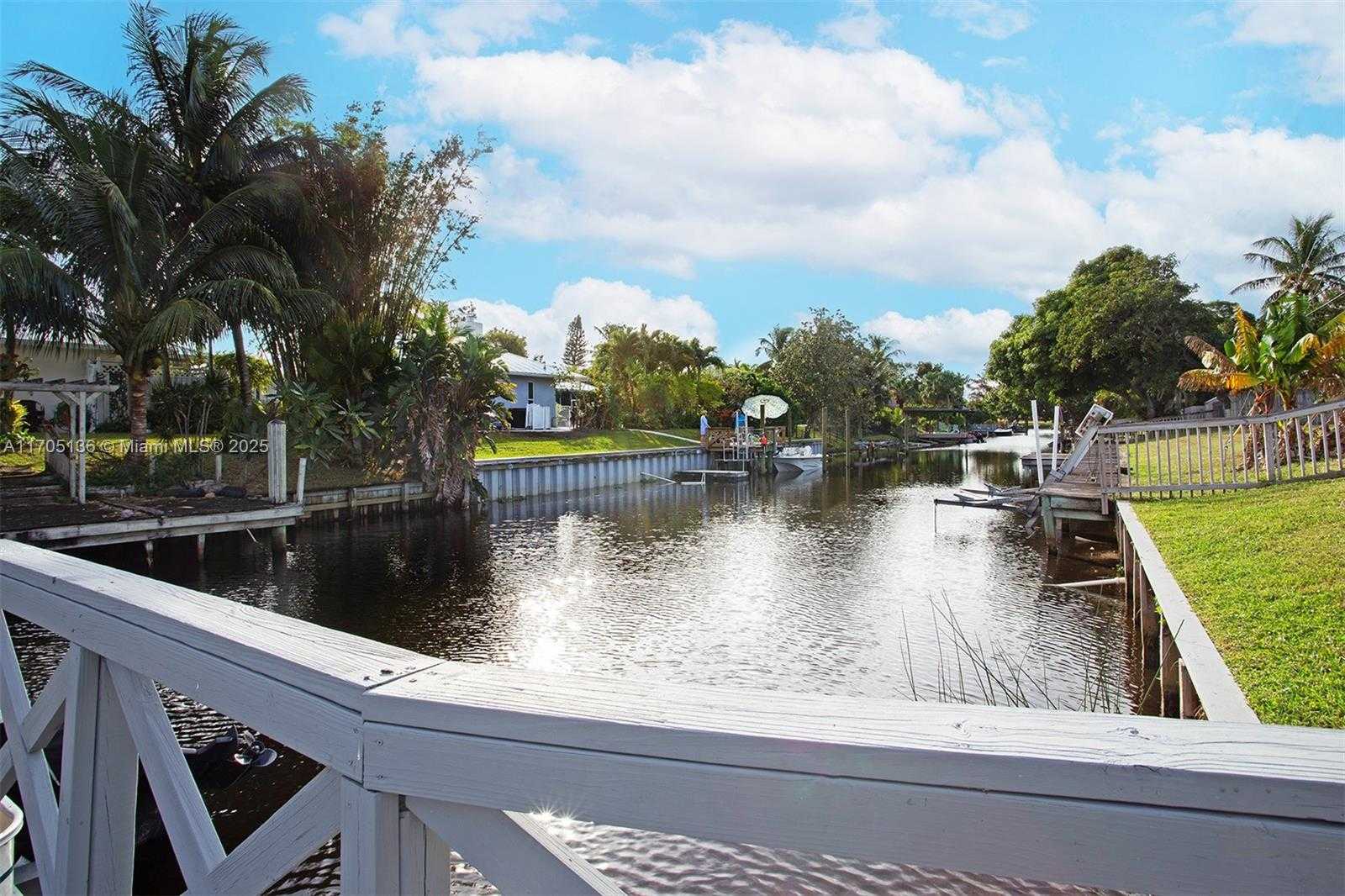 Small Image of 808 MISSION HILL RD, Boynton Beach Number 46