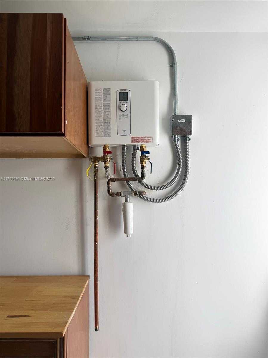 Small Image of 808 MISSION HILL RD, Boynton Beach Number 56