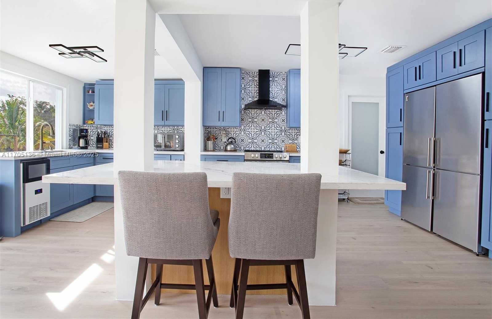 Small Image of 808 MISSION HILL RD, Boynton Beach Number 8