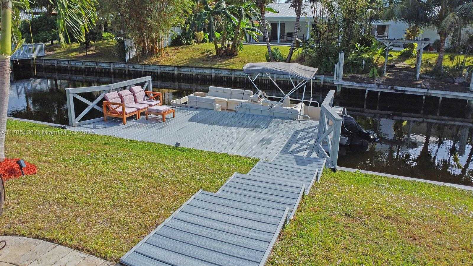 Small Image of 808 MISSION HILL RD, Boynton Beach Number 9