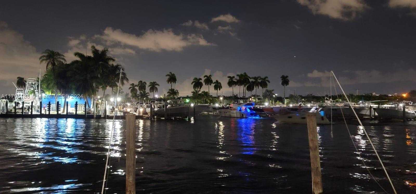 Small Image of Miami Number 6