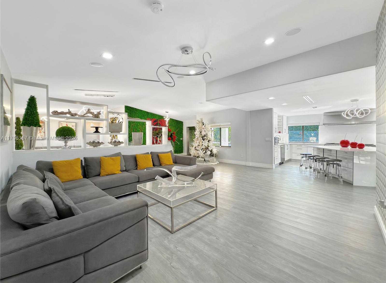 Small Image of 12301 SOUTH WEST 240TH ST, Homestead Number 8