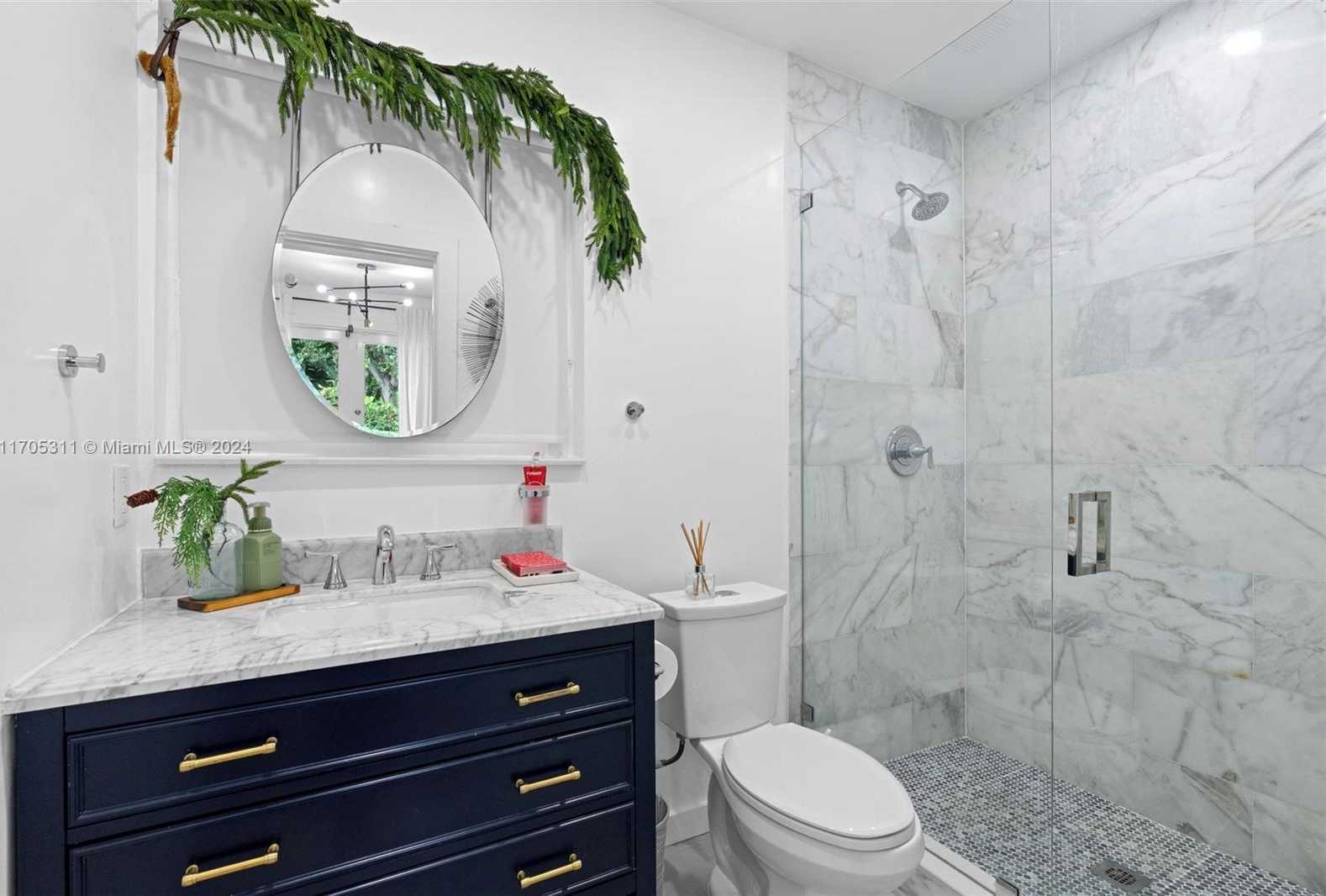 Small Image of 10601 NORTH EAST 2ND AVE, Miami Shores Number 18