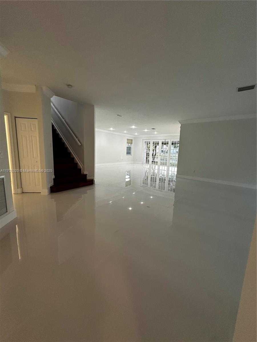 Small Image of 9741 ROCHE PL, Wellington Number 6