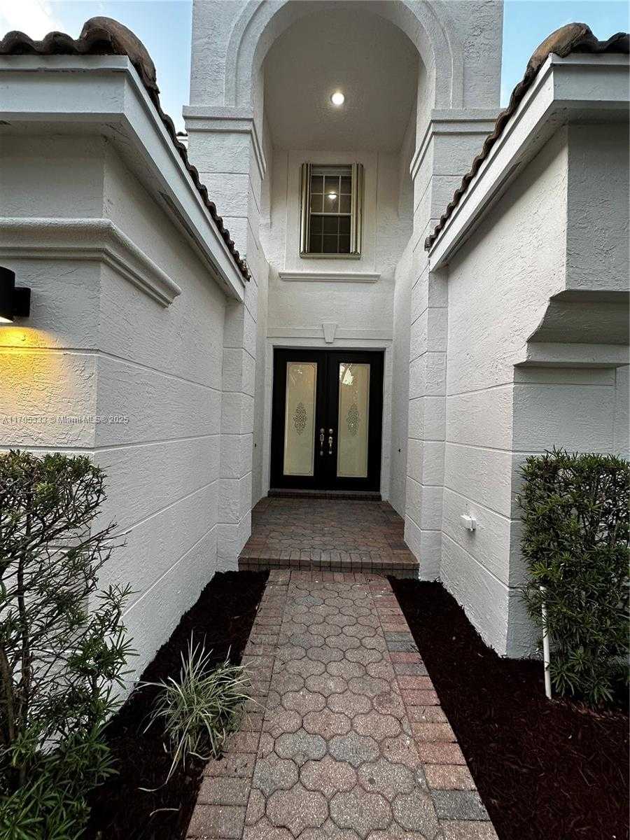 Small Image of 9741 ROCHE PL, Wellington Number 8