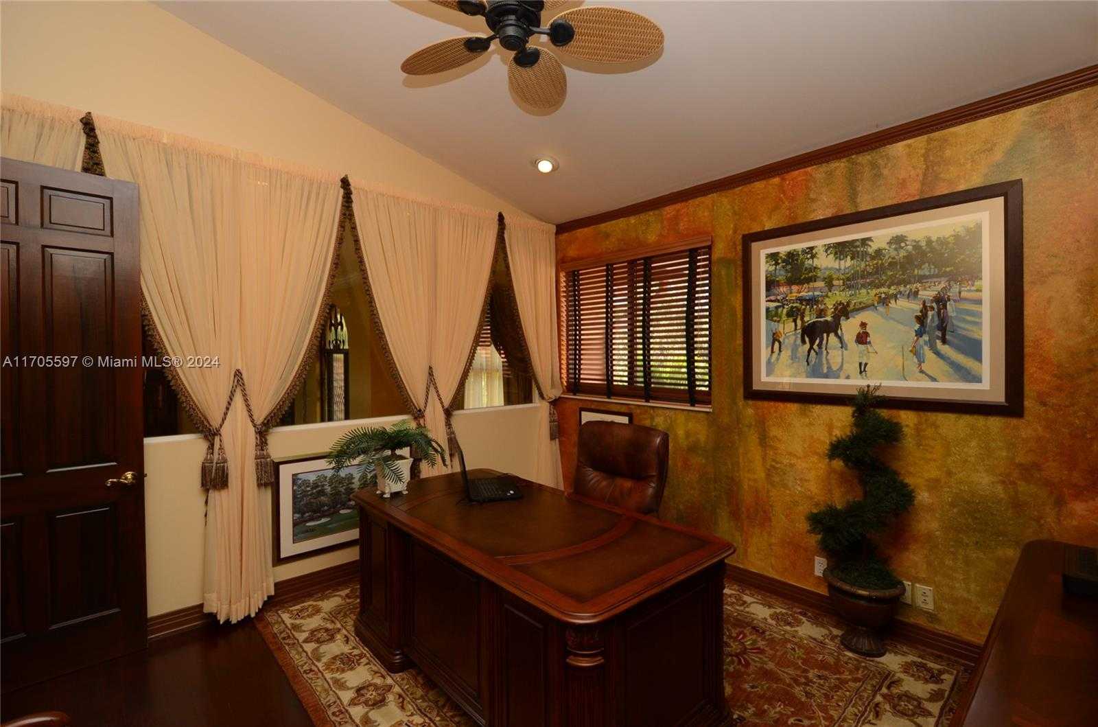 Small Image of 12040 NORTH EAGLE TRACE BLVD N, Coral Springs Number 28