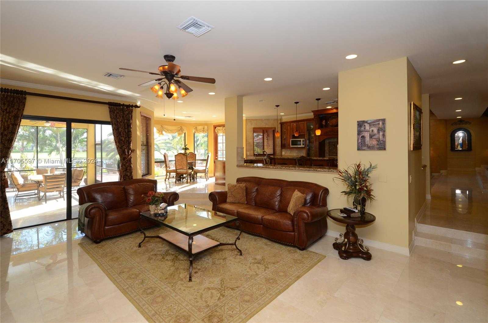 Small Image of 12040 NORTH EAGLE TRACE BLVD N, Coral Springs Number 31