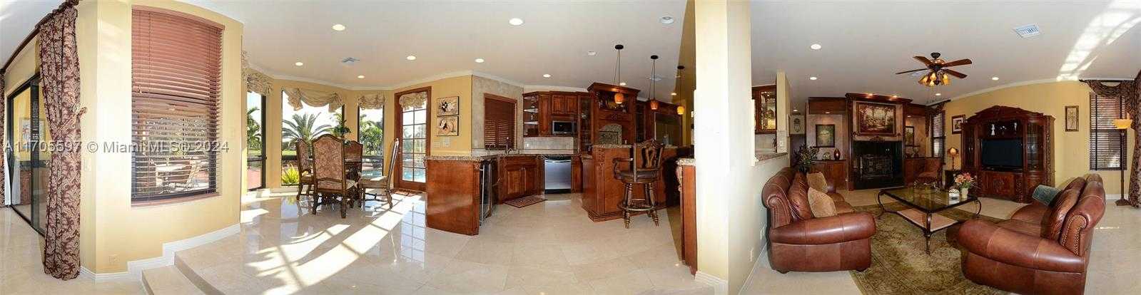 Small Image of 12040 NORTH EAGLE TRACE BLVD N, Coral Springs Number 32