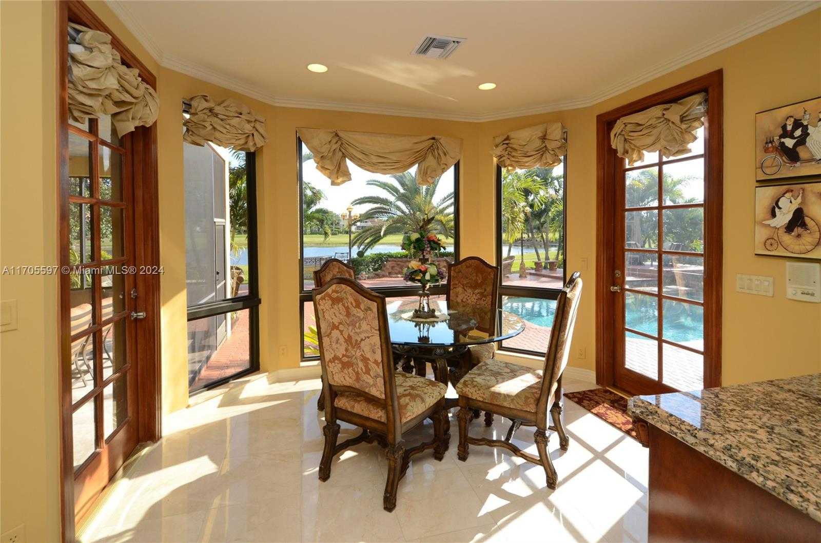 Small Image of 12040 NORTH EAGLE TRACE BLVD N, Coral Springs Number 33
