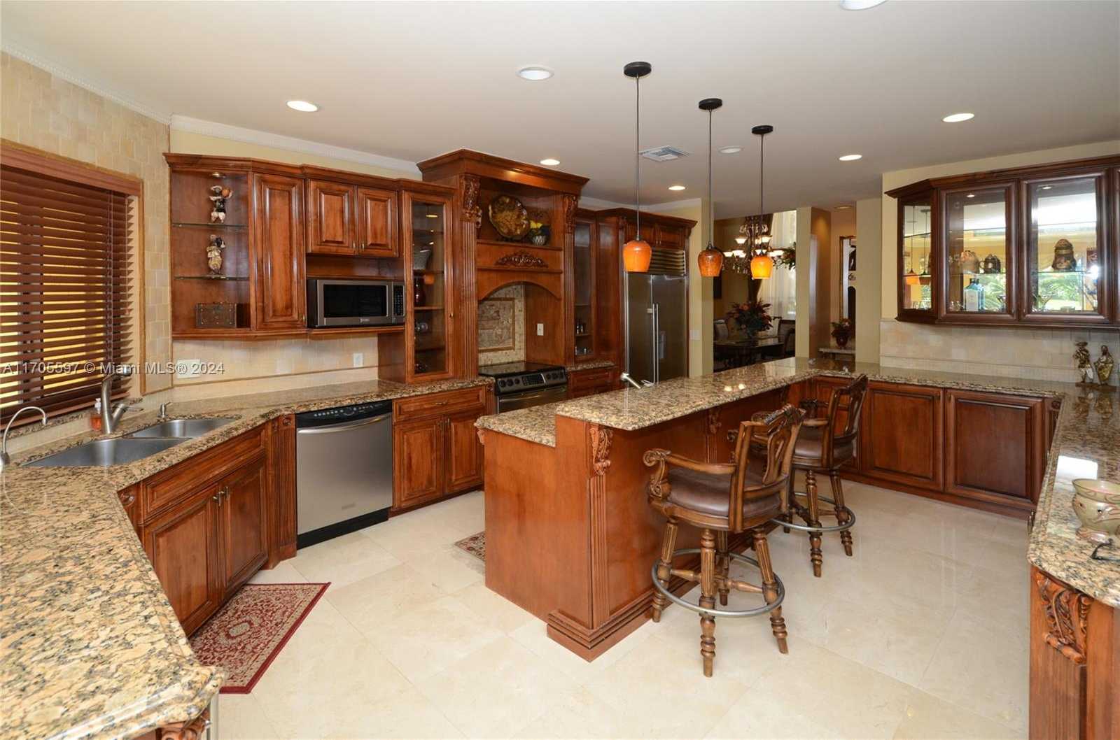 Small Image of 12040 NORTH EAGLE TRACE BLVD N, Coral Springs Number 34