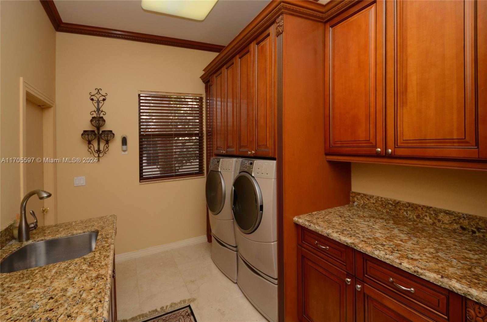 Small Image of 12040 NORTH EAGLE TRACE BLVD N, Coral Springs Number 47