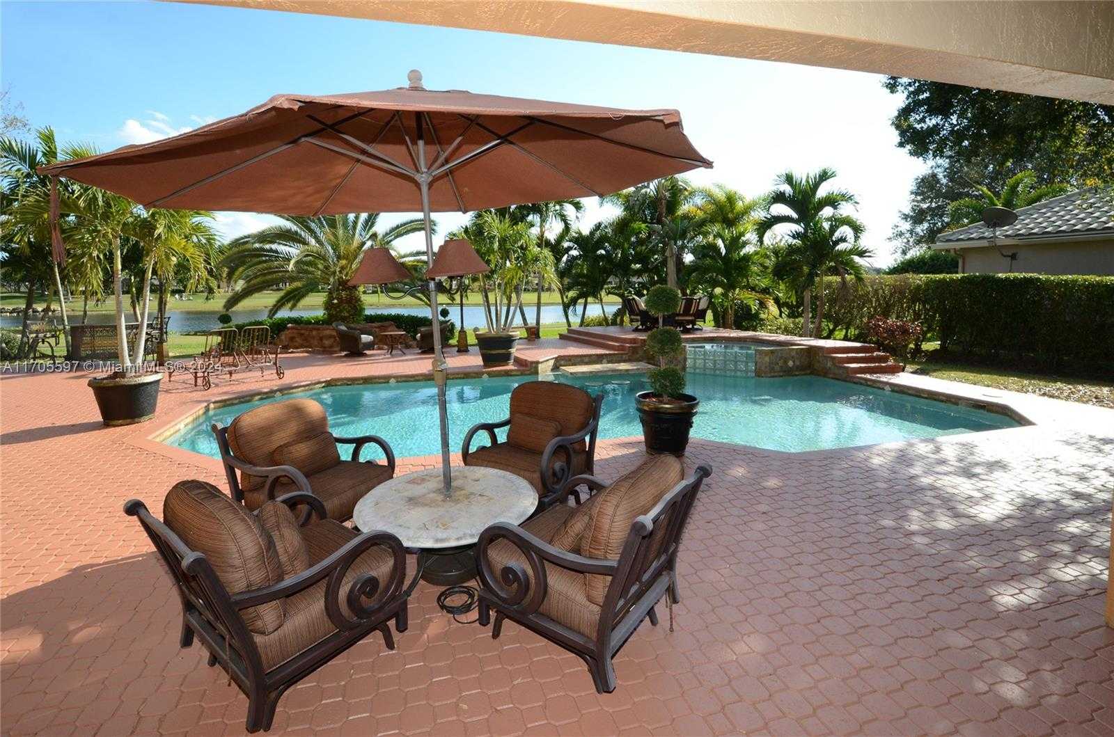 Small Image of 12040 NORTH EAGLE TRACE BLVD N, Coral Springs Number 54