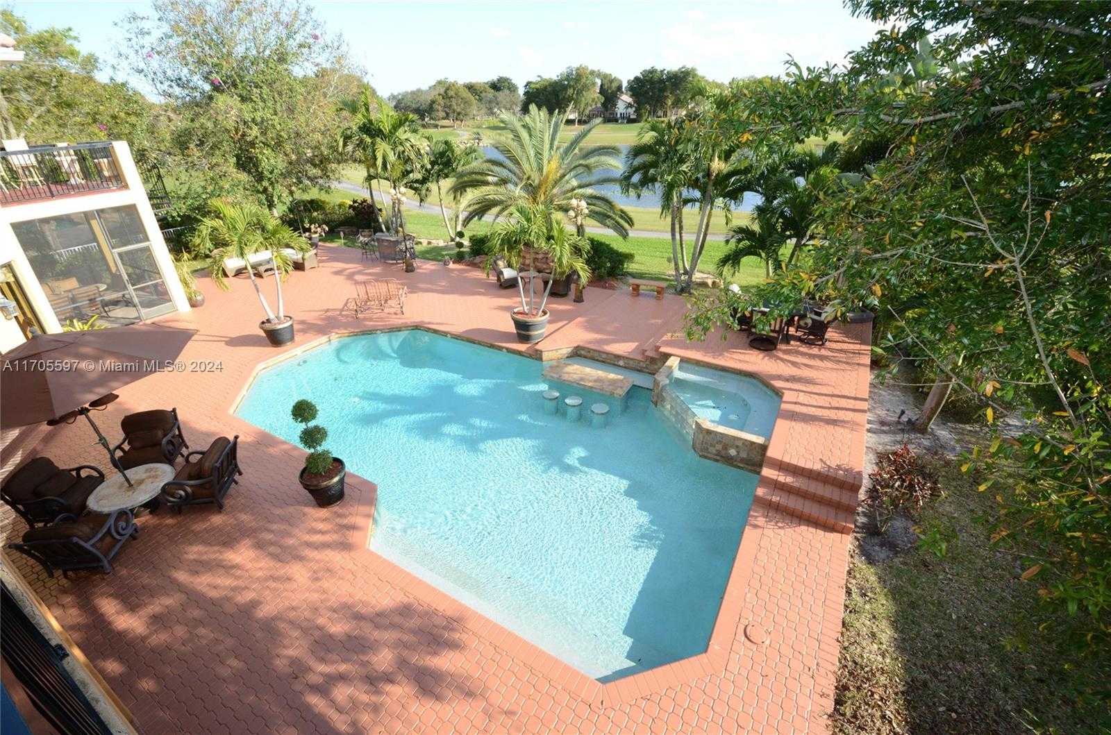 Small Image of 12040 NORTH EAGLE TRACE BLVD N, Coral Springs Number 56