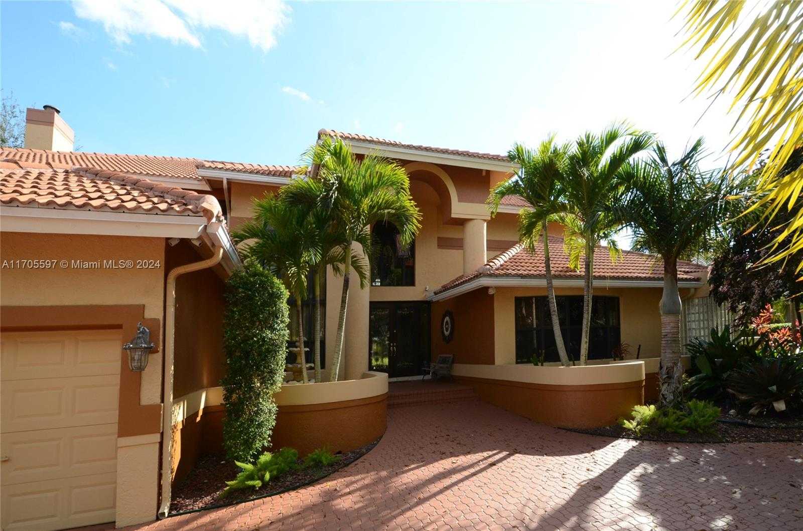 Small Image of 12040 NORTH EAGLE TRACE BLVD N, Coral Springs Number 7