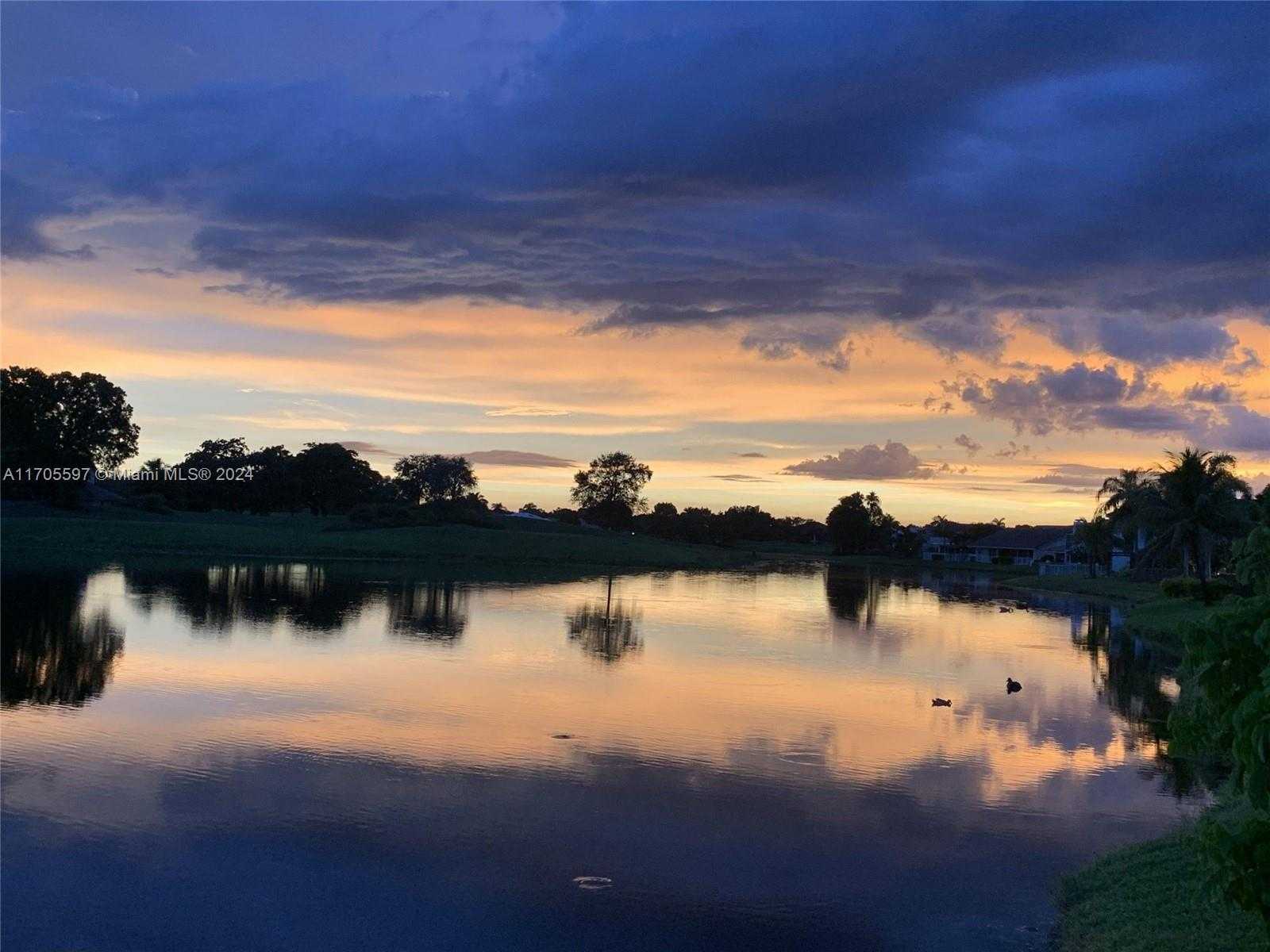 Small Image of 12040 NORTH EAGLE TRACE BLVD N, Coral Springs Number 72