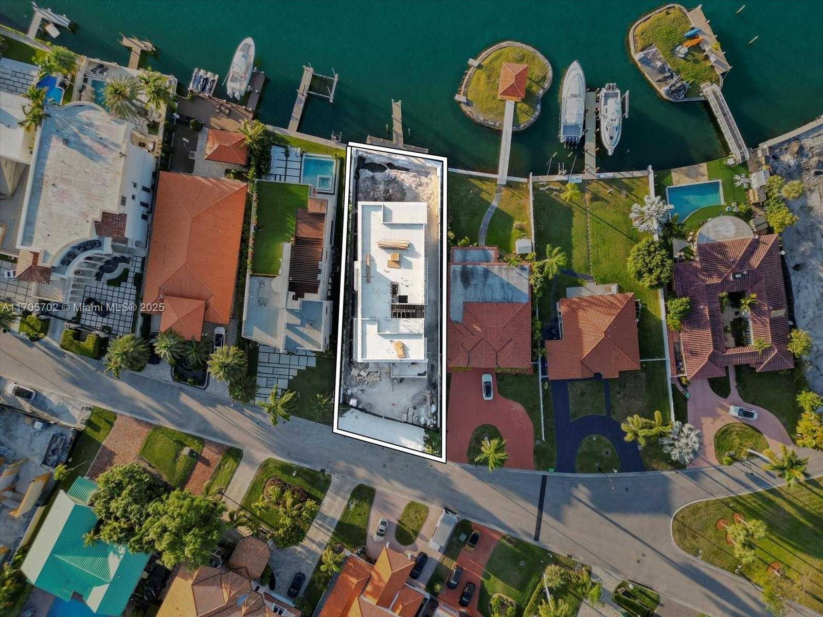 Small Image of 307 ATLANTIC AVE, Sunny Isles Beach Number 11